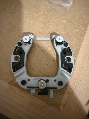 Plaque contact support - plaque,