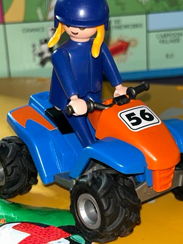 Playmobil pull back please - ,pull, back,please