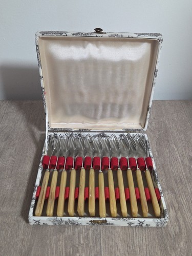 Ancien boîte service 12 - ancien,