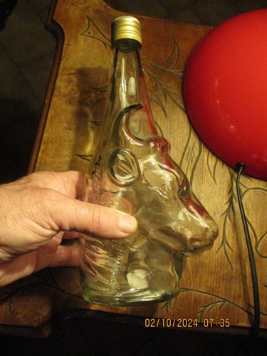 Ancienne bouteille taureau - ancienne,