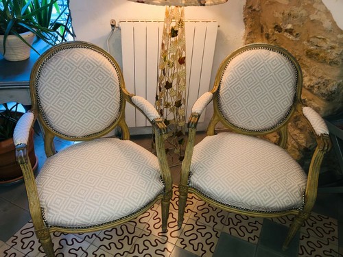 Fauteuils medaillon louis 16 - fauteuils,