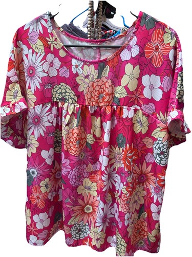 Boutique fushia floral blouse - fushia,