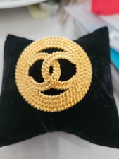 BROCHE ANCIENNE  CHANEL