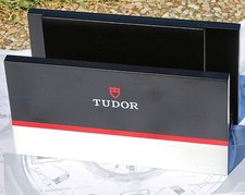 Porte- Magazines Catalogues Original Tudor Neuf Beau Très Rare pour Collector