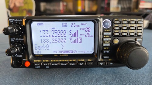 Yaesu 5000 scanner radio - yaesu,