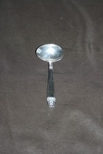 Cuillère à bouillie ancienne en métal argenté 