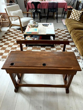 bureau d'ecolier ancien en