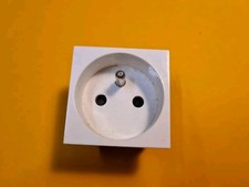 Legrand MOSAIC 77114 ou 771 14 - Prise de courant ROUGE  - A l'unité