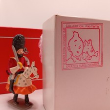 Pixi 4506 " OBJECTIF LUNE " Haddock à Cheval-Jupon