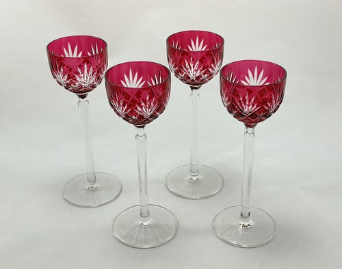 Grands verres liqueur saint - à,