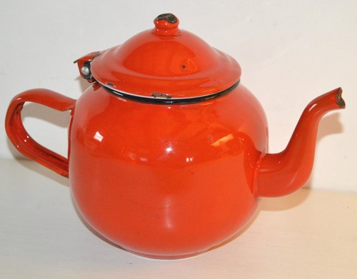 Ancienne théière tôle - théière,