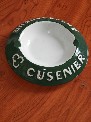 Cendrier publicitaire ancien