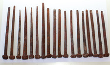 Lot de 18 Clous ancien en fer forgé du XIXeme s
