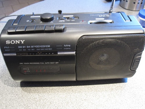 Radio cassette sur - , ou