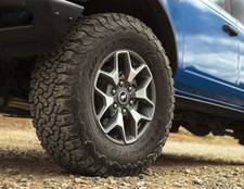 Ford Jante en alliage 17" Modèle à 6 branches, Machined Carbonized Grey