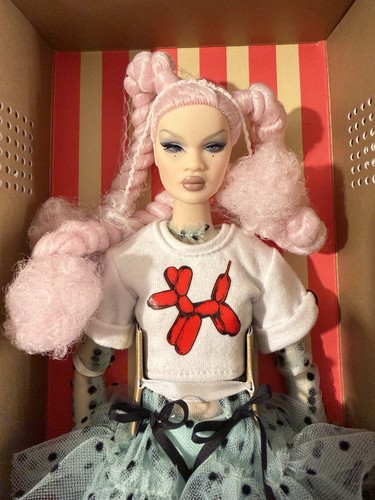 Clownesque nadja rhymes - nadja,