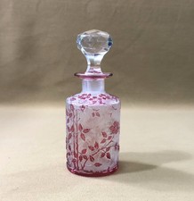 flacon à parfum en cristal de BACCARAT modèle EGLANTIER gravé à l'acide 12 cm