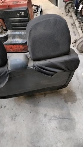 Siege avant droit banquette - avant,