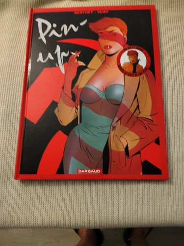 Pin tome berthet yann - pin-up, berthet,