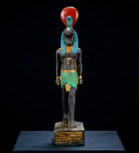 Statue pharaonique unique