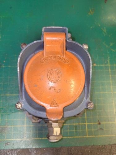 Prise martin lunel 380v - prise,