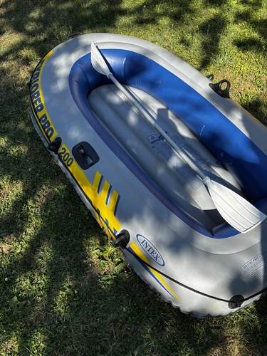 Bateau explorer pro 200 - ,