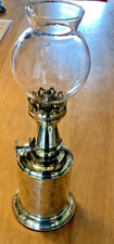 ancienne lampe a essence
