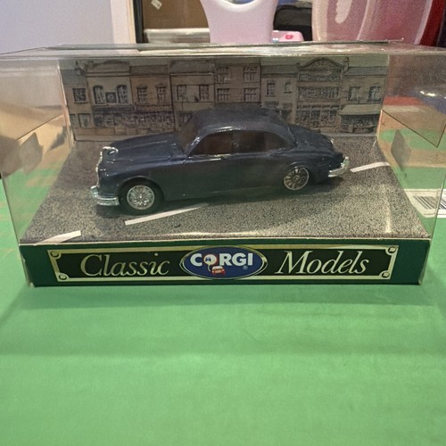 Corgi classic models jaguar - models,