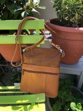 Sac bandoulière en cuir camel