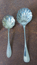 2 jolies cuillères à sucre