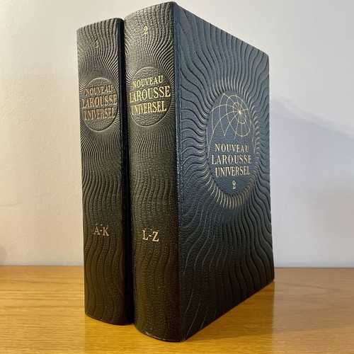 New universal larousse - new,