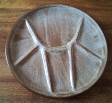 8 assiettes vintage à fondue