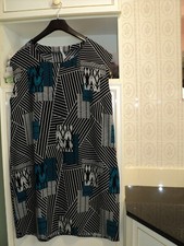 Robe Blanche Porte Taille 48 Très Bon état