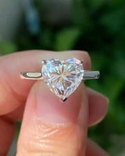 2.50CT Moissanite Coeur Coupe