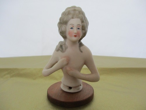 Women Nude with Long Hair Pin