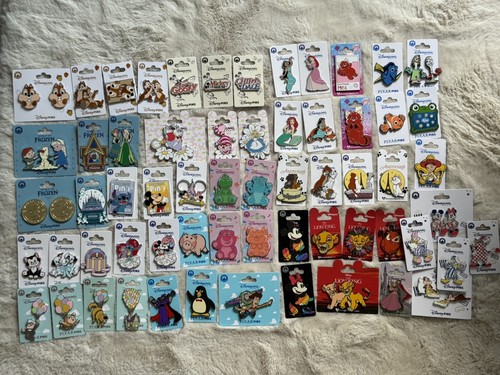 Lot pins disneyland - 65,