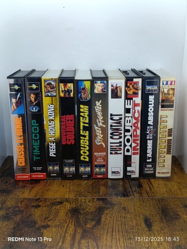 Lot cassettes vidéo vhs - 10,