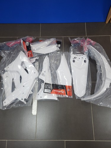 Kit plastique polisport blanc - polisport,