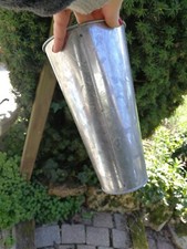 Cache pot conique en zinc