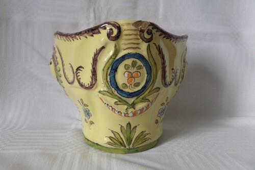 Bouquetiere xviii faience - xviii, en