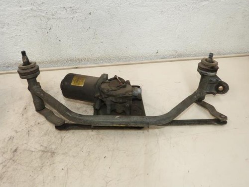 Moteur essuie glace avant