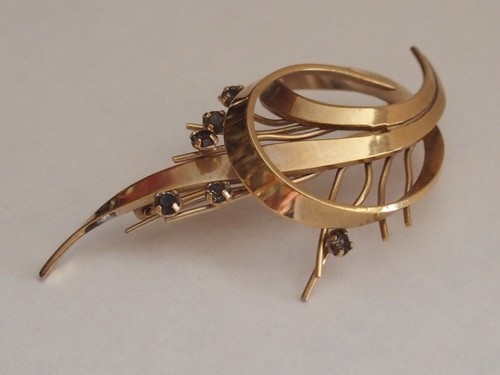 Belle broche ancienne - belle,