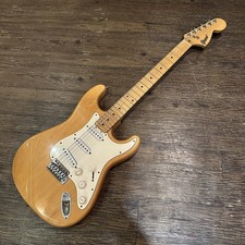 Guitare électrique MIJ