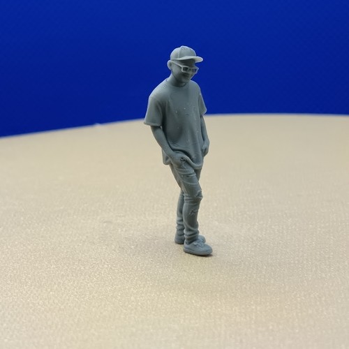Diorama ado casquette - diorama, en