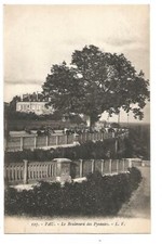 64  PAU  LE BOULEVARD DES