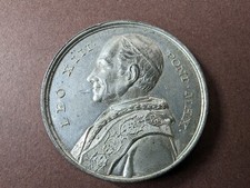 Vatican: Médaille religieuse