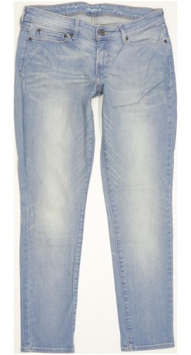 Levi demi curve - curve,