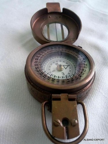 Ancienne boussole poche - boussole,