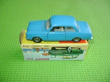 DINKY TOYS 538 FORD TAUNUS 12M