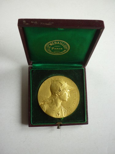 Ancienne médaille bronze